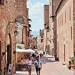 Appartamento Cavour 21 *